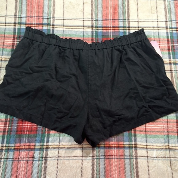 Isabel Maternity Tie Front Pull On Linen Blend Black Shorts size Large NEW - Picture 13 of 14